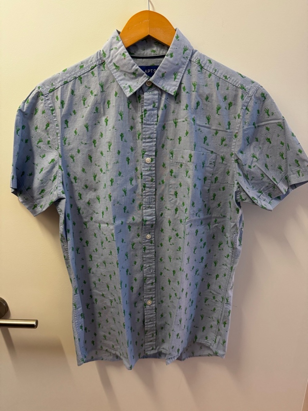 Men’s Light Blue Short-Sleeve Cactus Print Shirt - Apt 9